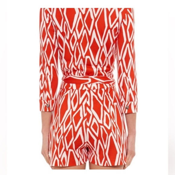 DVF Celeste Romper Red and Cream Design SZ 0 - Picture 2 of 9